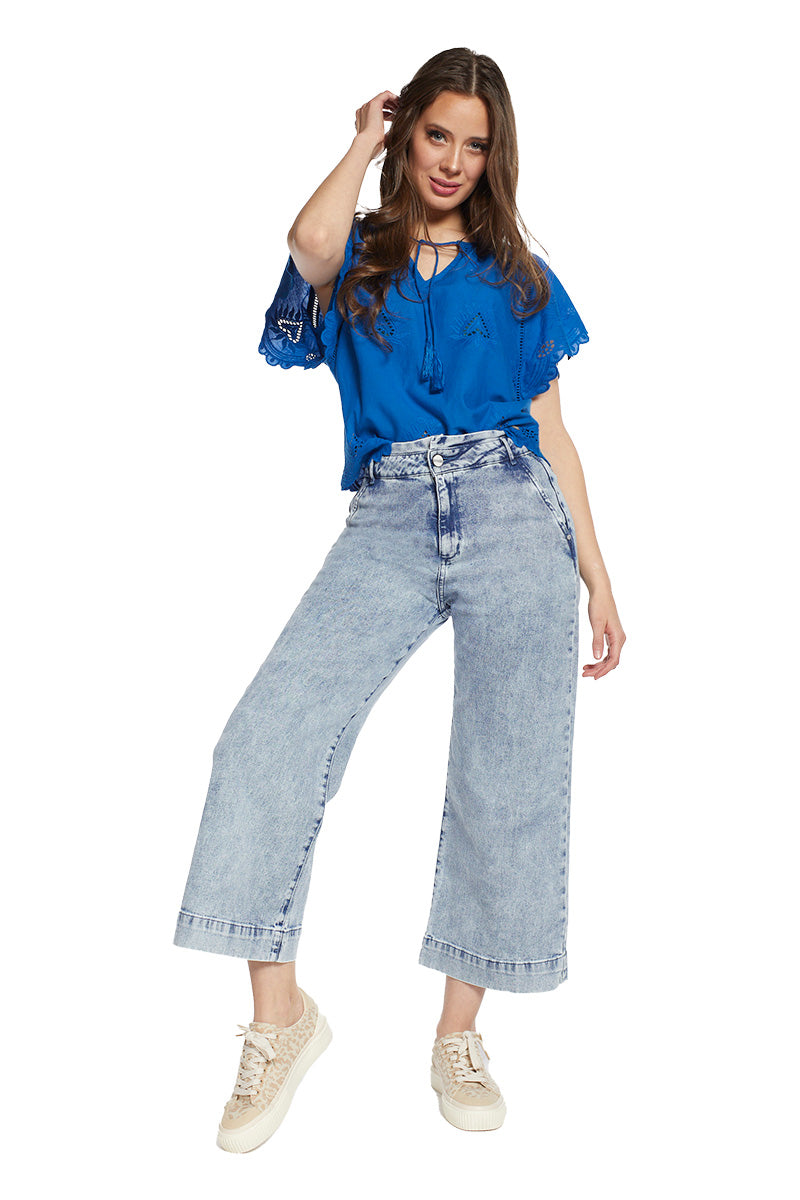 jeans-mujer-amalia-tiro-alto-culotte-4073-celeste-10f078b9-a8e5-4c5c-b868-d3402347598b_ffc293dd-9671-48c6-b48c-82b02a61e5c4.jpg